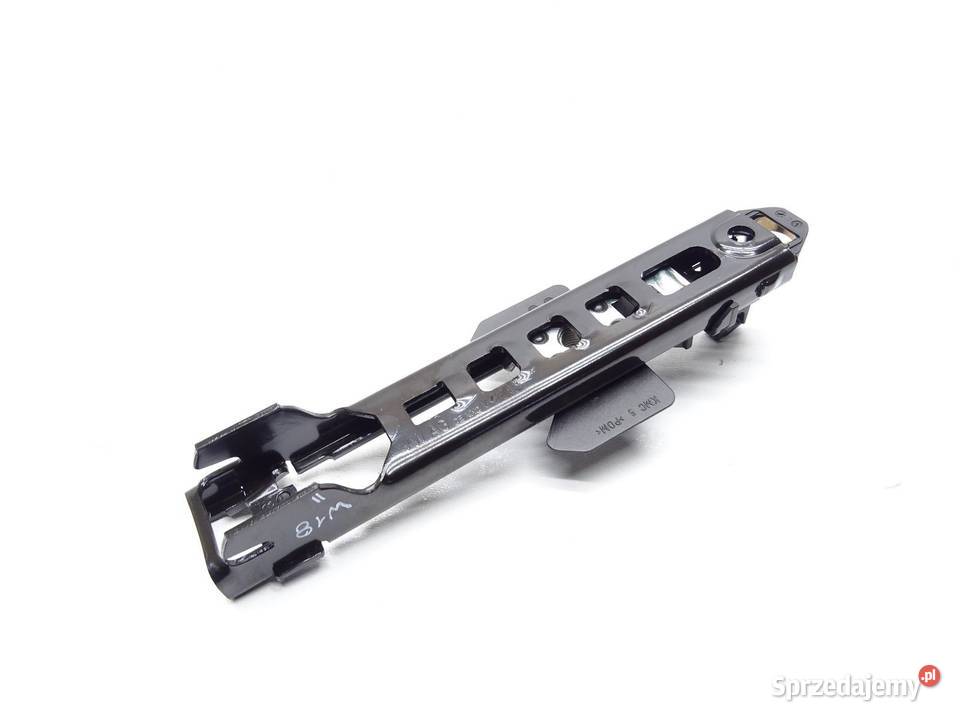 REGULACJA SUWAK WYSOKOŚCI PASA BEZPIECZEŃSTWA