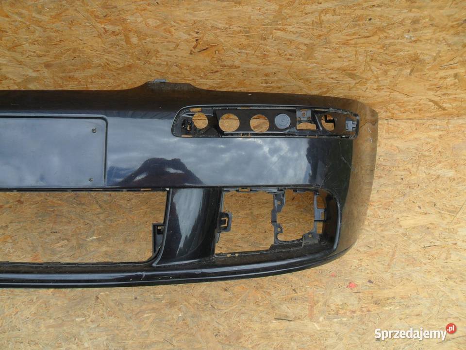 Zderzak przedni Volkswagen Golf V 2004 Nowy Tomyśl