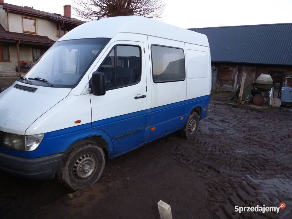 Mercedes sprinter 212d Różan
