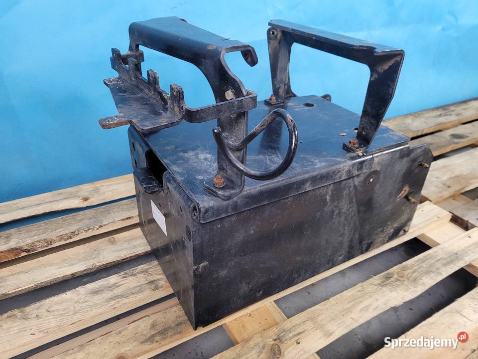 CASE IH PUMA 145 12r OBUDOWA AKUMULATORA Kolno sprzedam