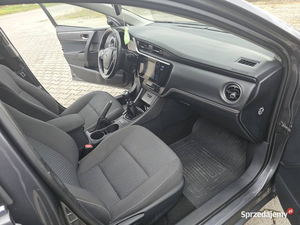 Toyota Corolla 2018r nieuszkodzony Góra