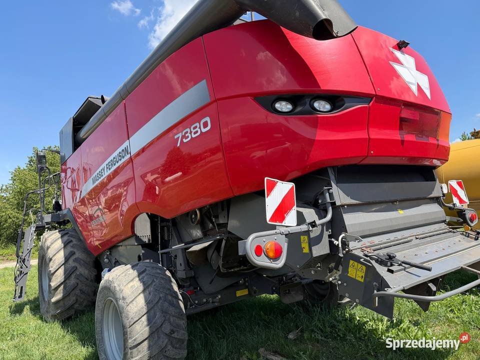 Kombajn zbożowy Massey Ferguson Cenyora 7380 Zbożowe Nowa Ruda