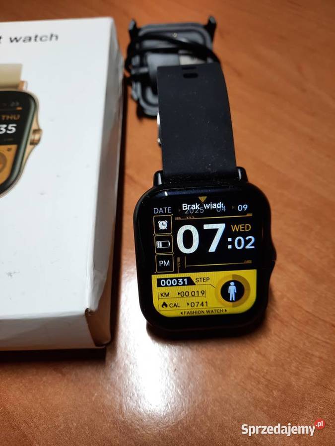 Elegancki Smartwatch Hot Y13 z 2025r Polskie Nowa Ruda