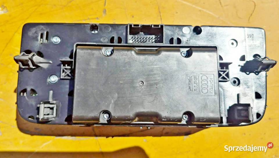 AUDI A8 D4 PANEL STEROWANIA MMI 4H1919600MH Radom