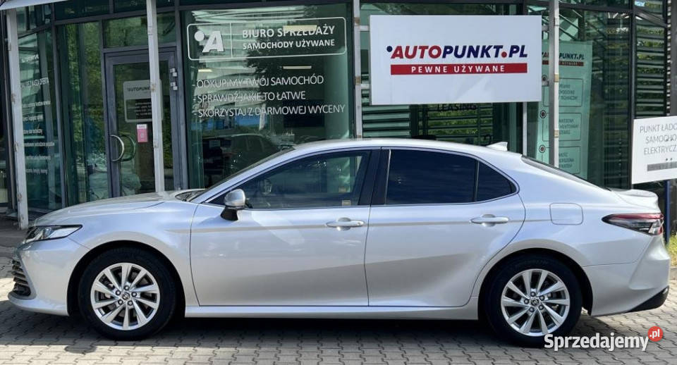 Toyota Camry 2023r GWARANCJA IWŁ FV23 Salon sprzedam