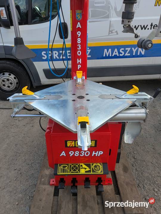 Montażownica do kół Corghi A9830 Swing Arm 26 Skwierzyna