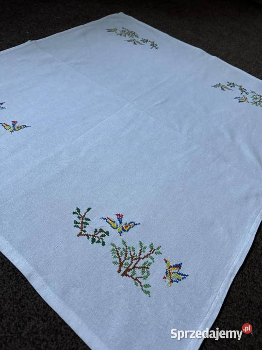 obrus ręcznie haftowany ptaki rękodzieło Zabrze