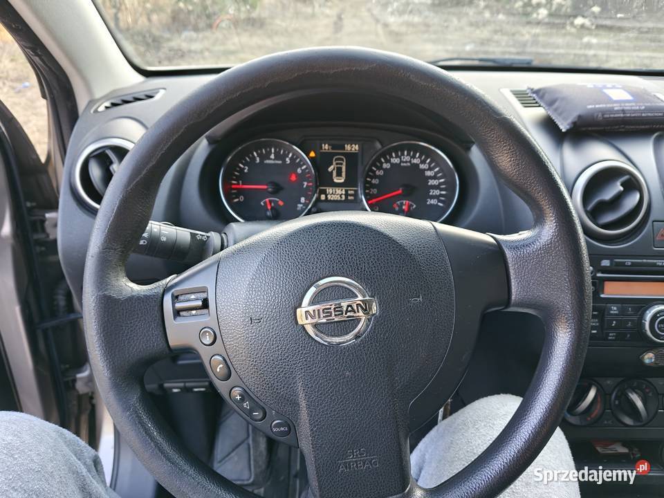Nissan Qashqai nowości w jednej rodzinie benzyna Jabłonna