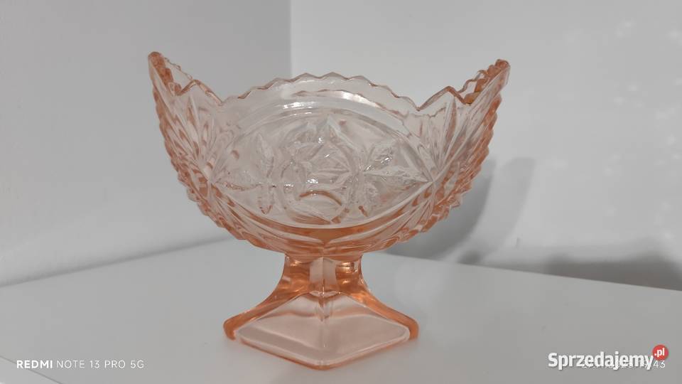 Szkło Kolorowe Żardiniera z Różą HZG Ząbkowice dolnośląskie Wiązów