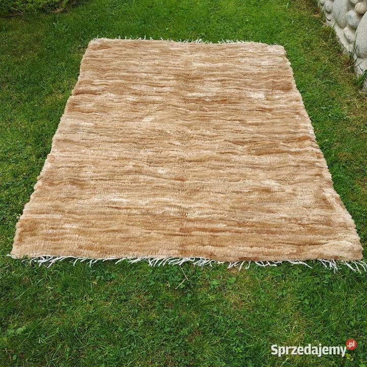 Skóra OwczaSkóry Owcze Tradycyjne Dywany Tkane Szaflary