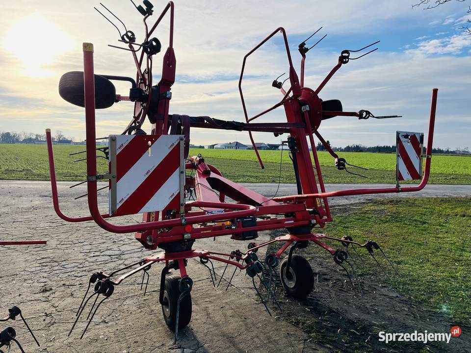 Przetrząsarka Kverneland Taarup 8055 Chwałkowo