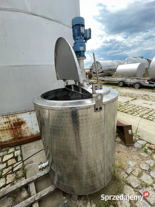 Zbiornik ze stali nierdzewnej 650l z izolacją Wtelno