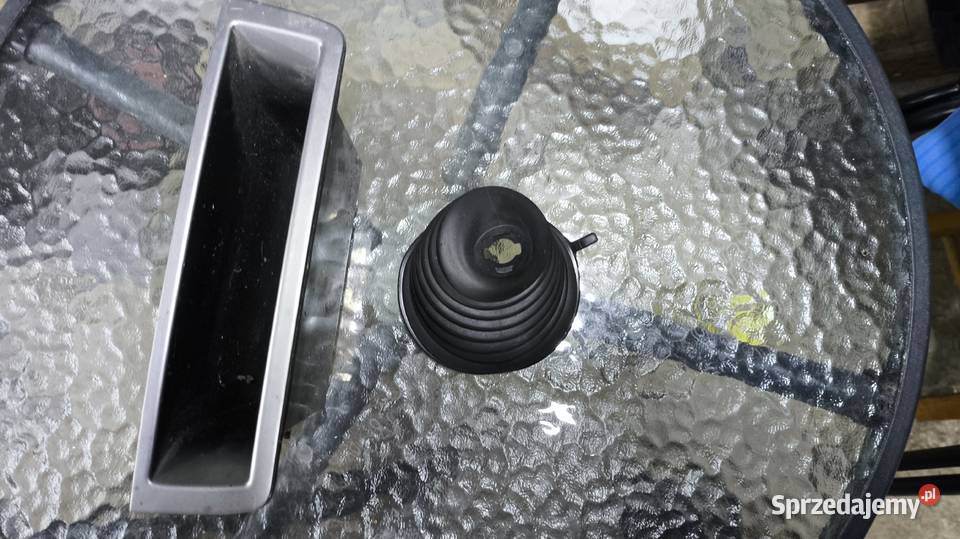 Fabryczny mieszek schowek osobowe świętokrzyskie Pierzchnianka