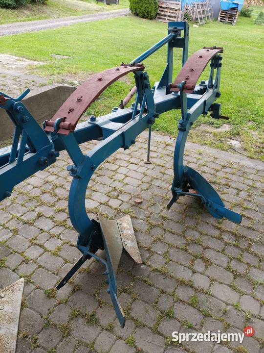 Sprzedam pług trzy skibowy Kverneland na Kraczkowa
