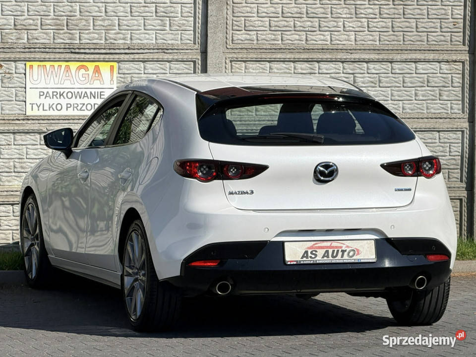 Mazda 3 20i 122