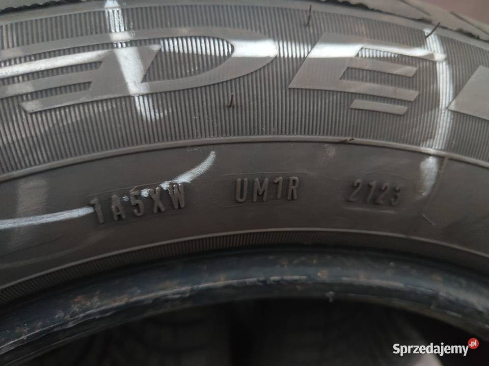 Dębica Nawigator 3 205 60 R16 6mm 2021 r 4 Staniątki