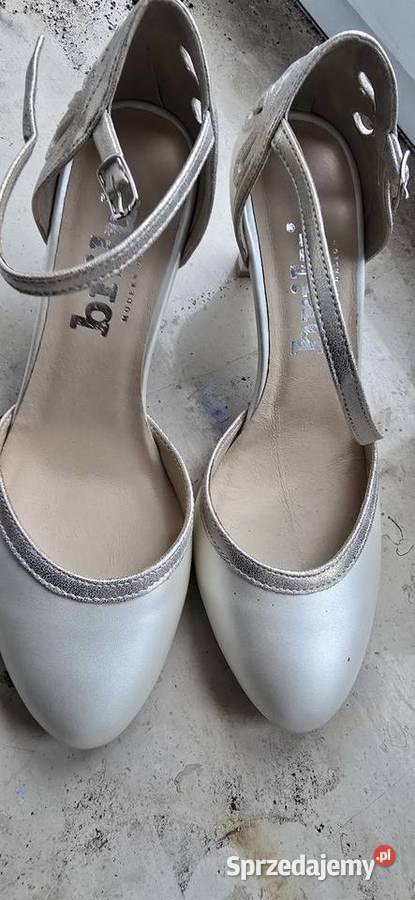 Sprzedam buty ślubne 38 nowe inna Raków