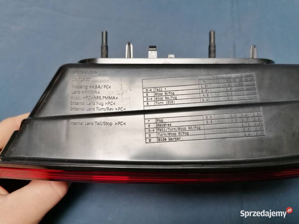 MERCEDES G 463 G 465 LAMPA TYŁ Lewy Prawy Września
