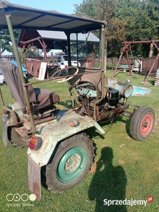 Traktor sam z silnikiem syreny 105 małopolskie Bulowice