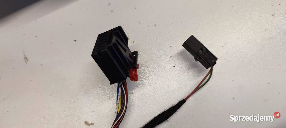 VW TIGUAN II LUSTERKO PRAWE 92PIN LP5J osobowe dolnośląskie