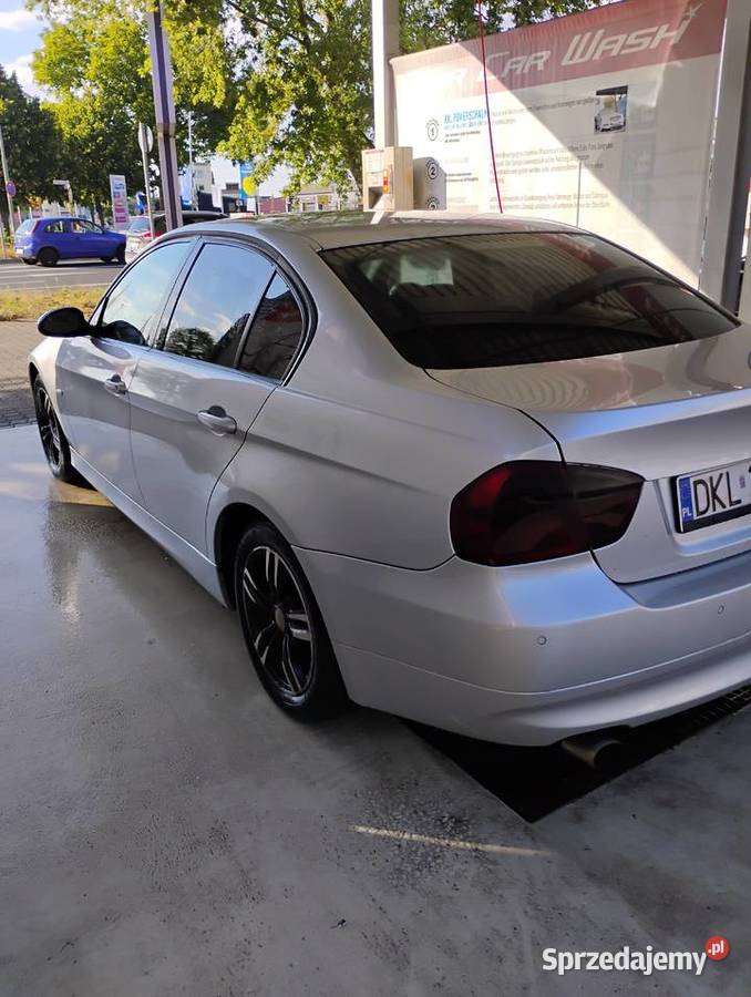 BMW Seria 3 E90 320i 20 Benzyna Klimatyzacja gniazdo SD Motoryzacja