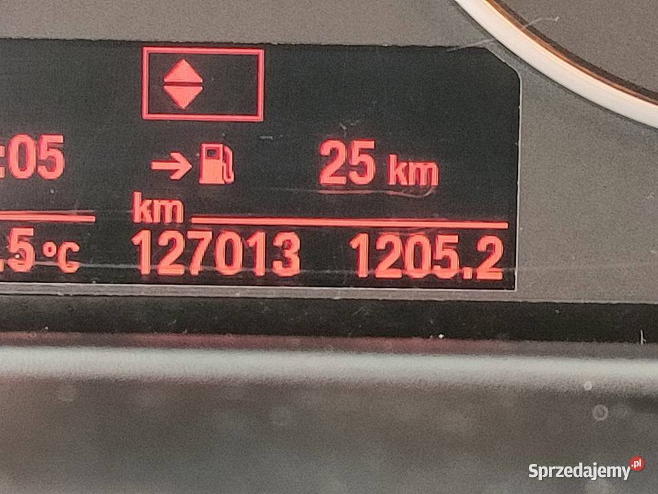 BMW 1 F20 114i 16 Benzyna 4 Drzwi Samochody osobowe