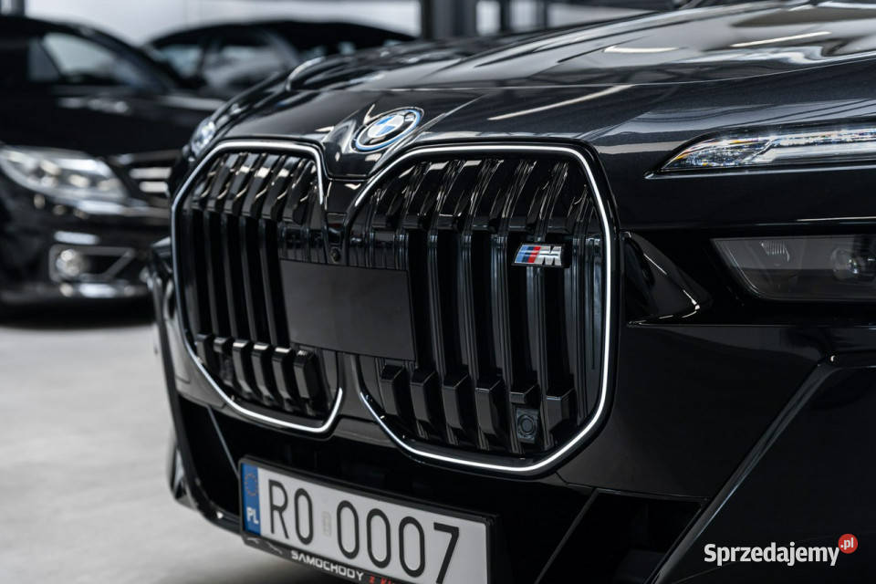 BMW M760 Gwarancja 012029 Pełne wyposażenie PPF Węgrzce