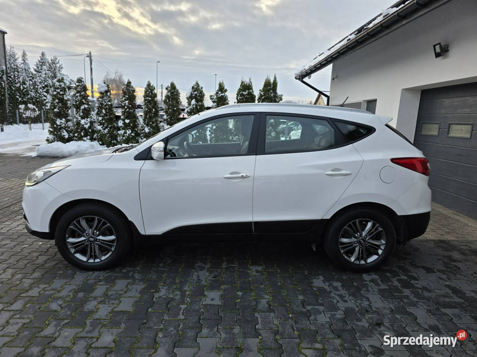 Hyundai ix35 20 benzynaautomat4x4liftkamera Żabno sprzedam