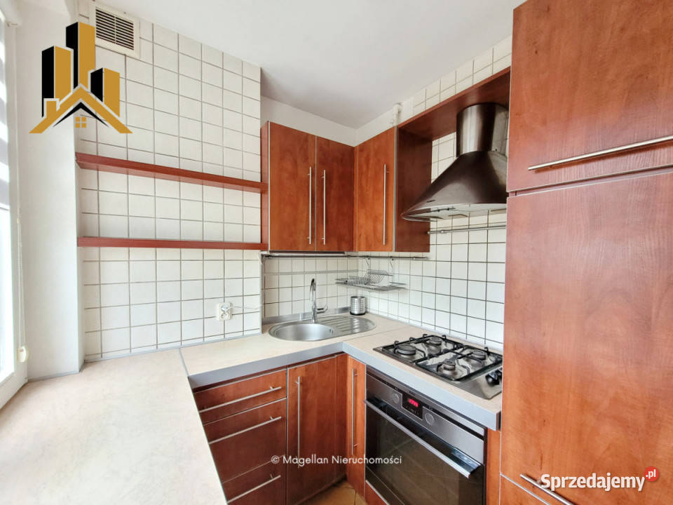 Mieszkanie 4884m2 3 pokoje Gdynia Lubawska własność
