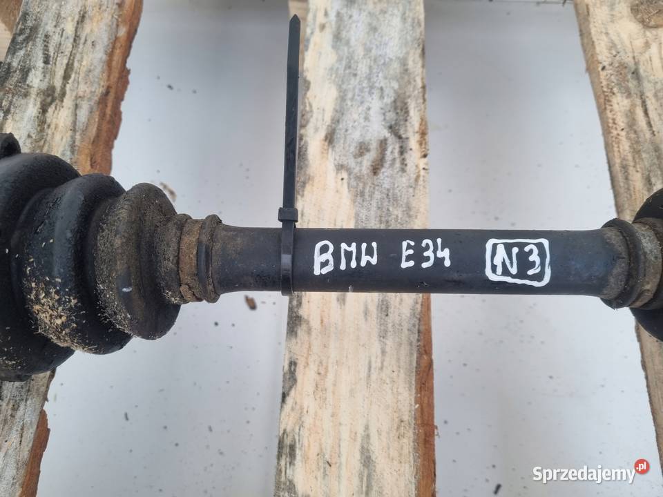 PÓŁOŚ Bmw 5 E34 PRAWA LEWA TYLNA półośka lewy Rudka