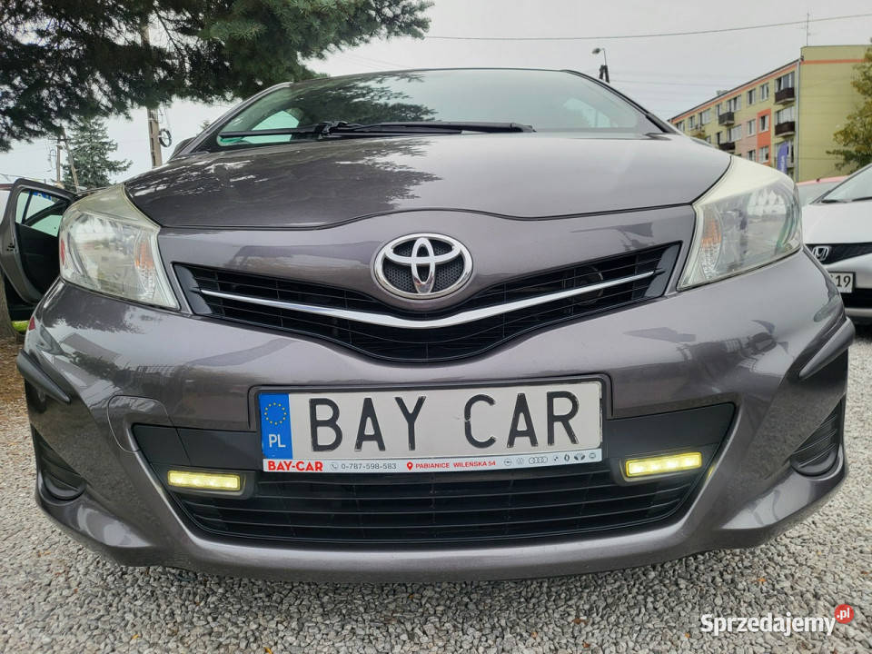 Toyota Yaris 10 70 Ładny Stan Kamera Cofania łódzkie Pabianice sprzedam