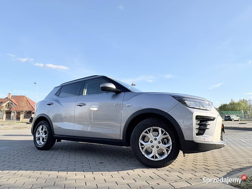 KGM Tivoli 15 TGDI Adventure Plus AT6 Pakiet LED Warszawa