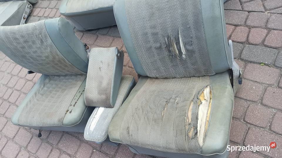 Fotele Wołga GAZ 24 I seria Rok produkcji 1972 Fotele i kanapy mazowieckie Góra Kalwaria