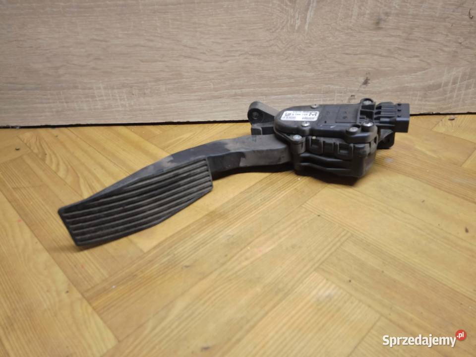 Opel Vectra C 19 CDTI 120 Z21B 07r Pedał hamulca Sompolno