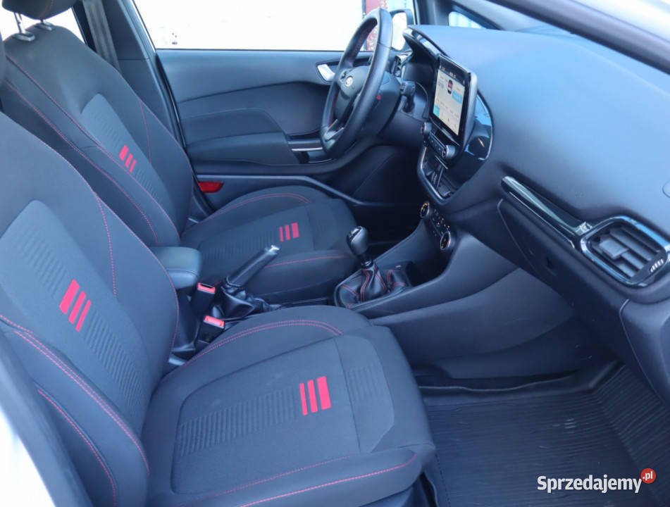 Ford Fiesta 10 EcoBoost isofix