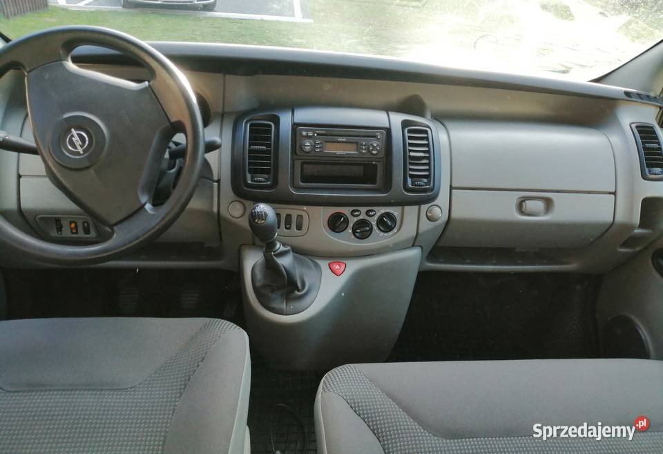 Opel Vivaro 20 Cdti 114 9 osobowy Vivaro Tomaszów Lubelski