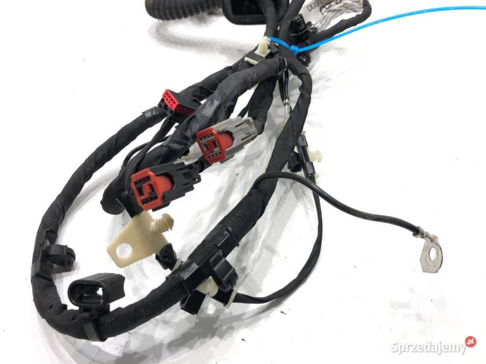 WIĄZKA KLAPY BAGAŻNIKA TYŁ FORD MONDEO MK5