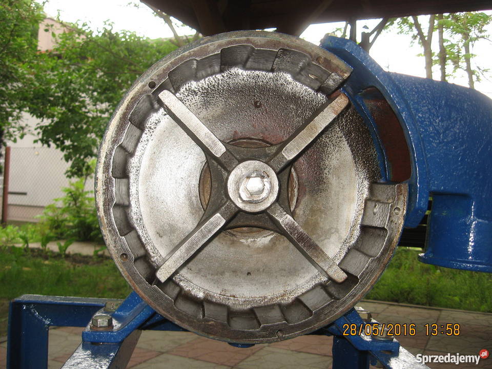 Śrutownik bijakowy H157