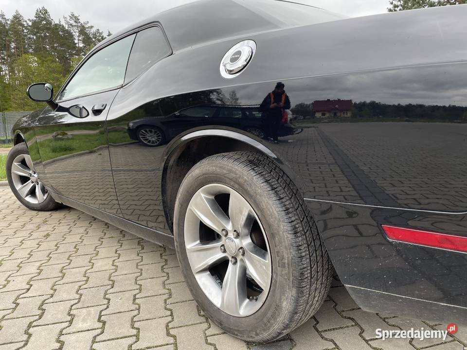 Dodge Challenger III benzgaz Ruciane-Nida