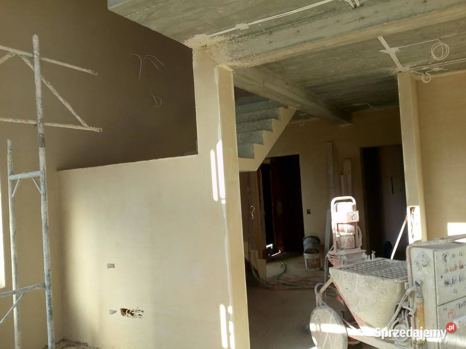 Tynki maszynowe gipsowe i cementowo wapienne usługi budowlane