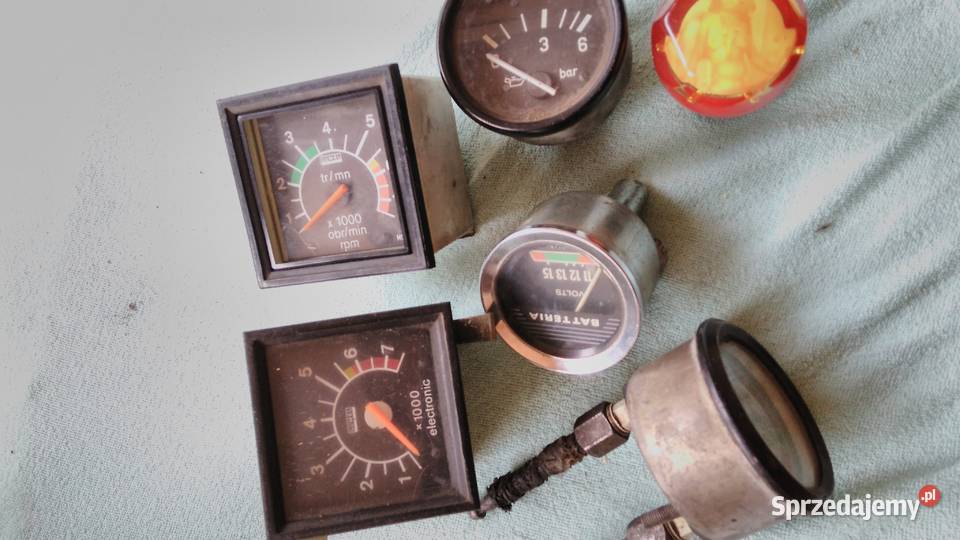 radio forda do ewentualnej naprawy Hrubieszów sprzedam