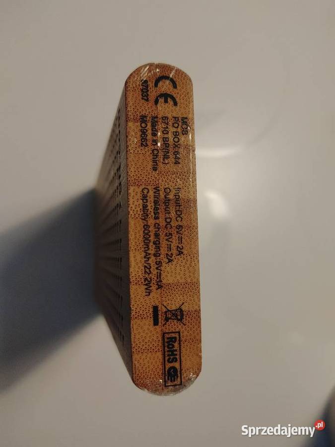 Power bank w drewnianej obudowie Kraków