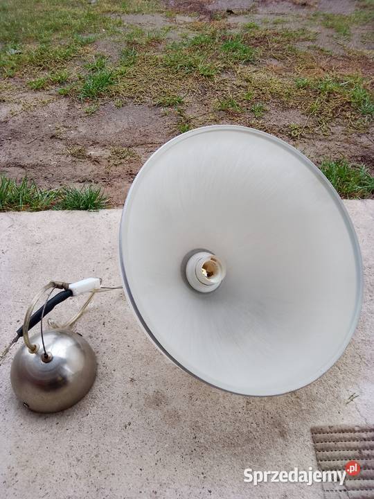 Żyrandole dwa sprzedam Leżajsk