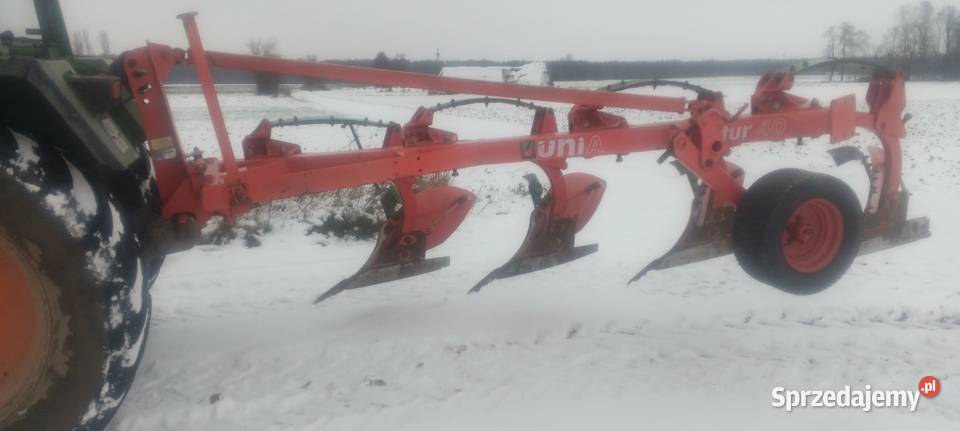 Pług Unia 4x40 4 nieuszkodzony Zbuczyn