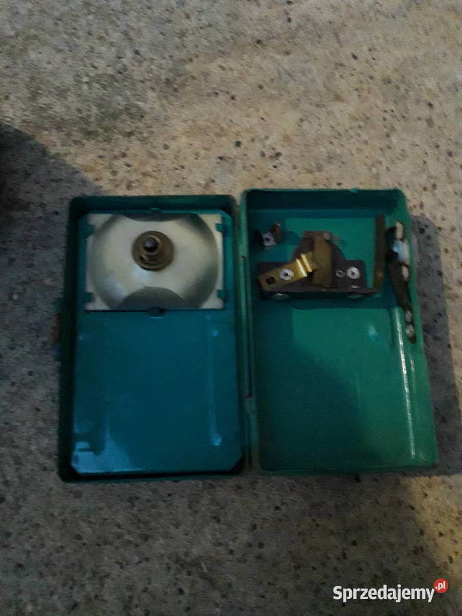 Latarka sygnalizacyjna Domgos prl Warszawa