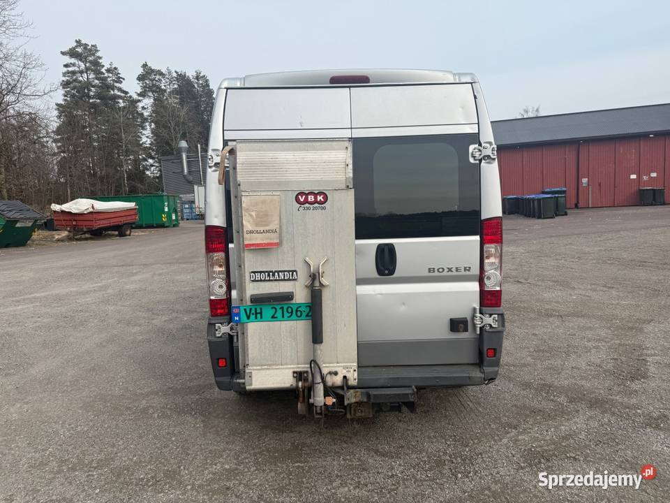 Peugeot Boxer z winda zaladowczą winda Kielce