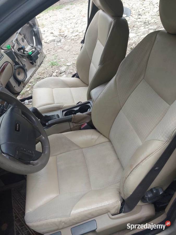 Komplet Foteli Volvo V70 0004 kolor beż Wąwolnica