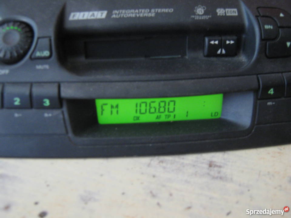 Radioodtwarzacz FIAT INTERGRATED STEREO AD 182 M Nowy Sącz