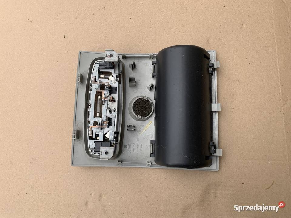 Lampka podsufitki ford focus 2 II C osobowe Szczecin sprzedam