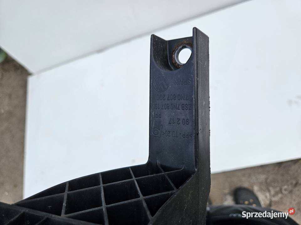 VW SHARAN II 7N0 WZMOCNIENIE GÓRNE ZDERZAKA Międzychód